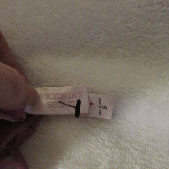 Victoria's Secret Pink/Purple Cream Ruffles  Size Small  USED - Picture 6 of 6